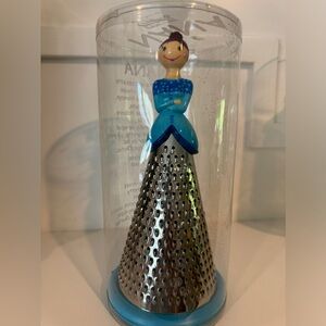 Nana princess multi purpose grater. New in box